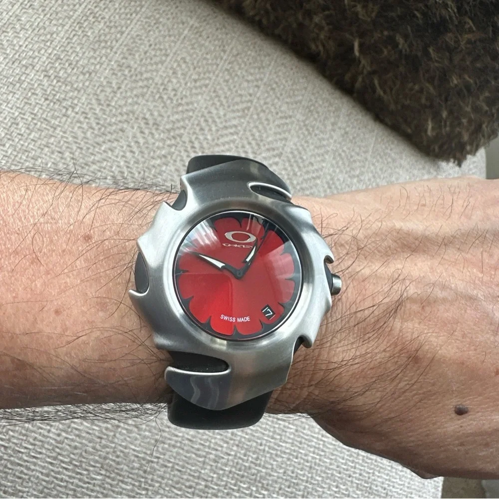 Rare Oakley Blade Red Dial Swiss Made Date Display near mint - Picture 2 of 10